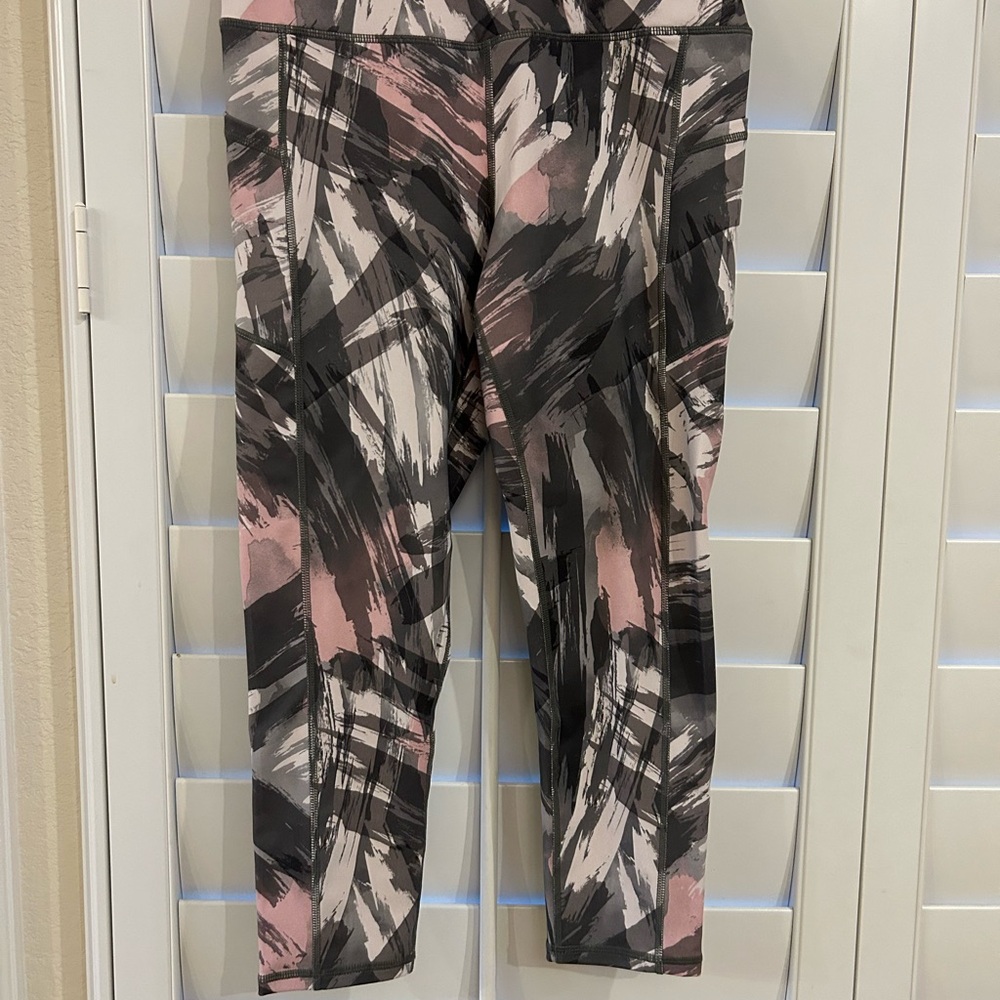 GAIAM Abstract Print Leggings